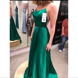 Sherri Hill prom dress